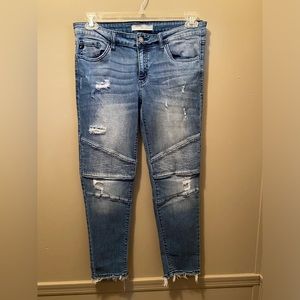 Women’s KanCan Los Angeles Skinny Jeans Distressed Frayed Patches Size 29/11